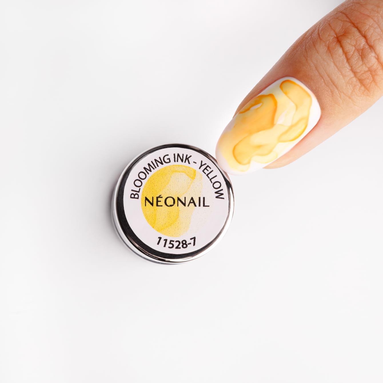 neonail-blooming-ink-yellow-7-2-ml-uv-nagellack-watercolor-ink-f-r-blurring-effe image 2