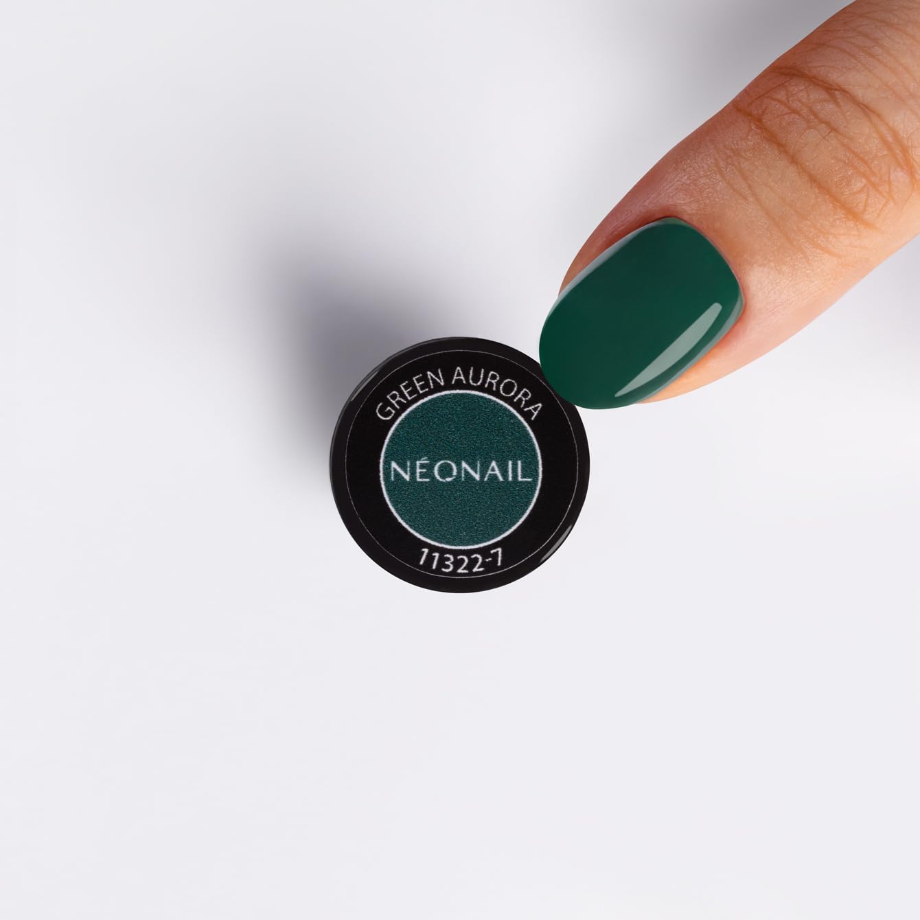 neonail-green-aurora-uv-nagellack-7-2-ml-stark-pigmentiertes-dunkelgr-n-deckende image 3
