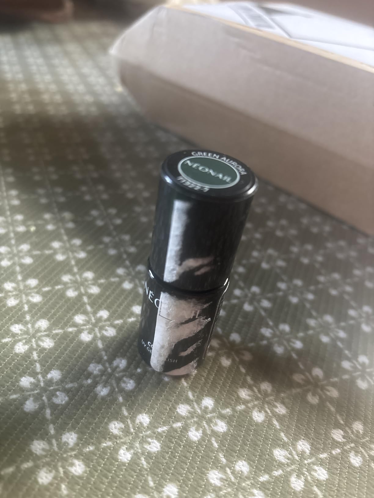 Tiefes Grün, ein Häutchen reicht